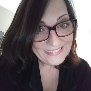 Meet your Posher, Janine